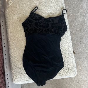 Nikolay black leotard